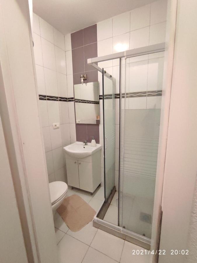 Apartmani Quattro 斯塔利格拉德-帕克利尼卡 外观 照片